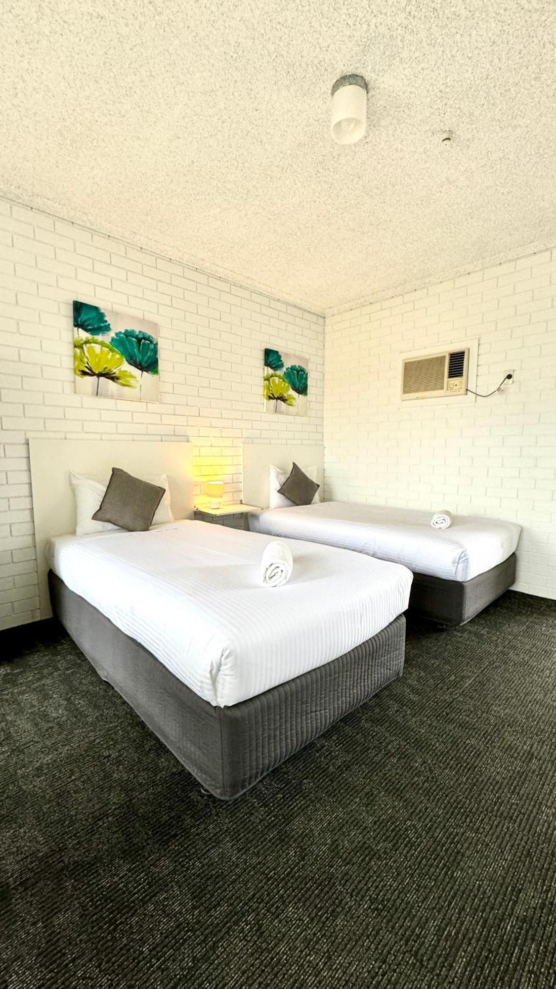 Junction Motel Wagga Wagga Wagga Kültér fotó